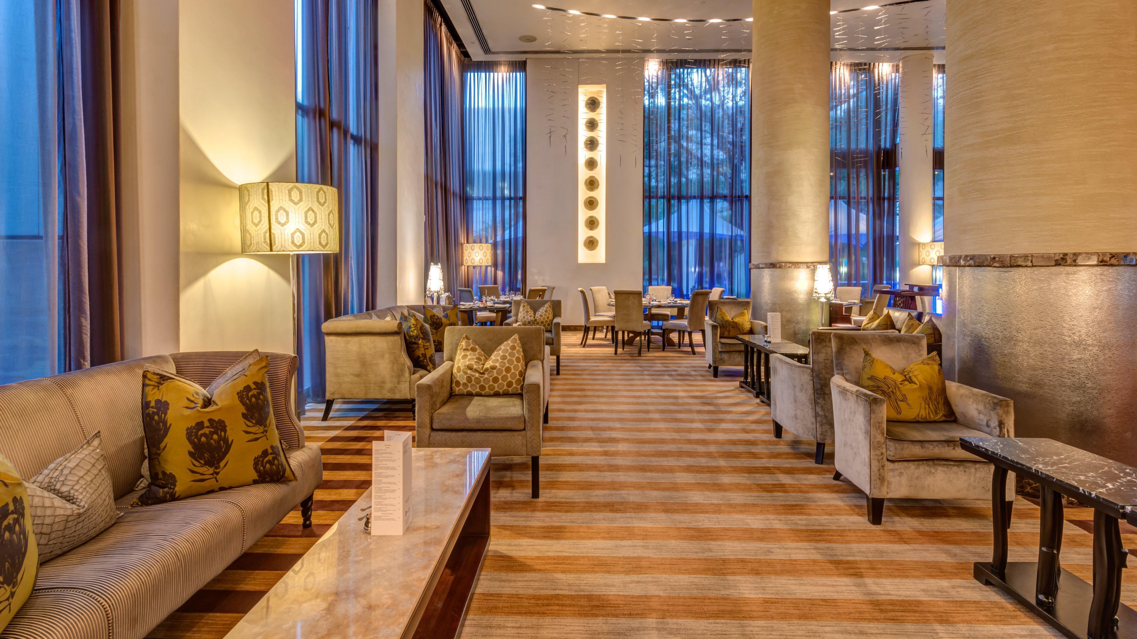 Intercontinental Johannesburg Or Tambo Airport Hotel By Ihg Кемптън Парк Екстериор снимка The lobby